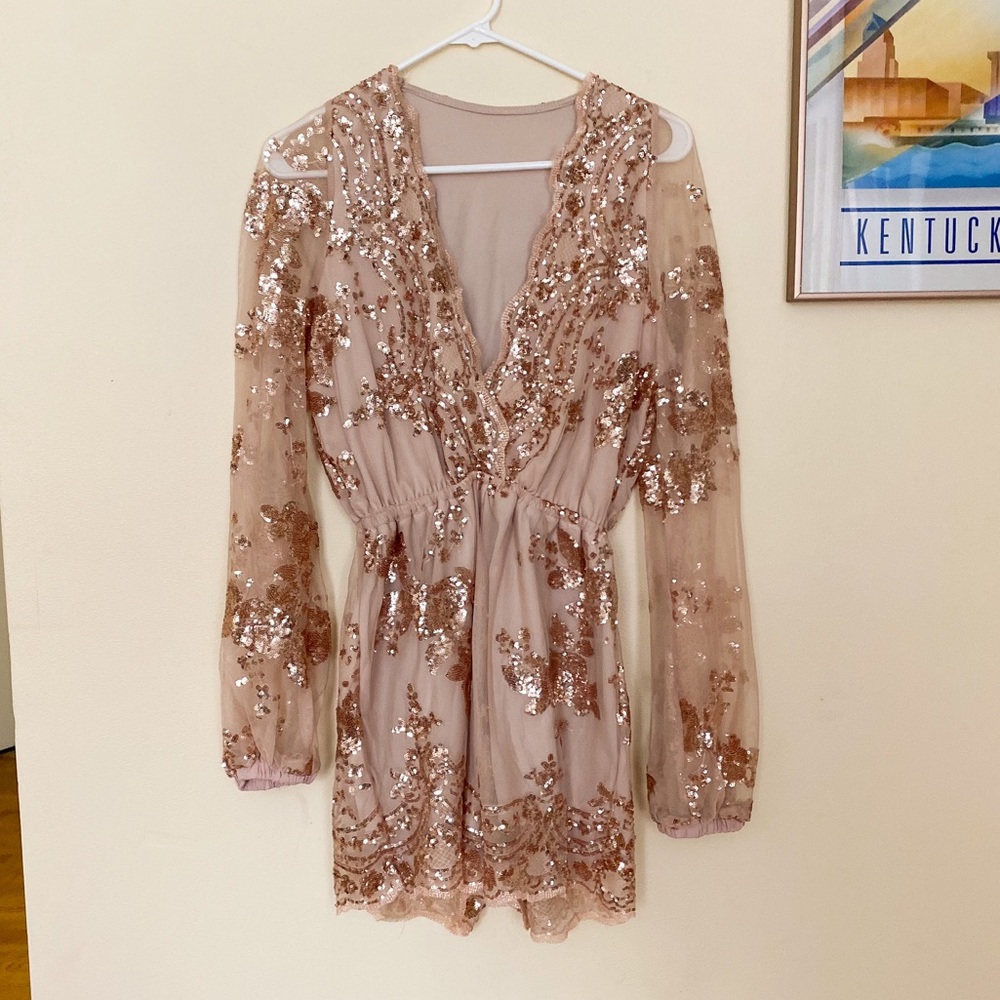 Champagne Sequin Romper 🐮 Size Small